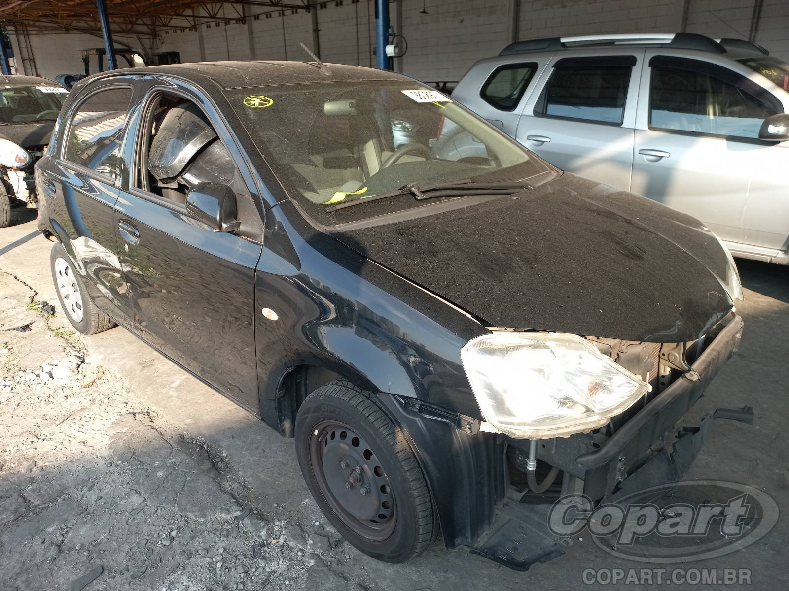 Veículo Toyota Etios Toyota Etios XS 1.3 16V 2013 Pequena Monta 2013 em leilão