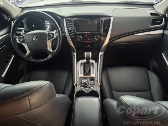 2020 MITSUBISHI PAJERO SPORT 