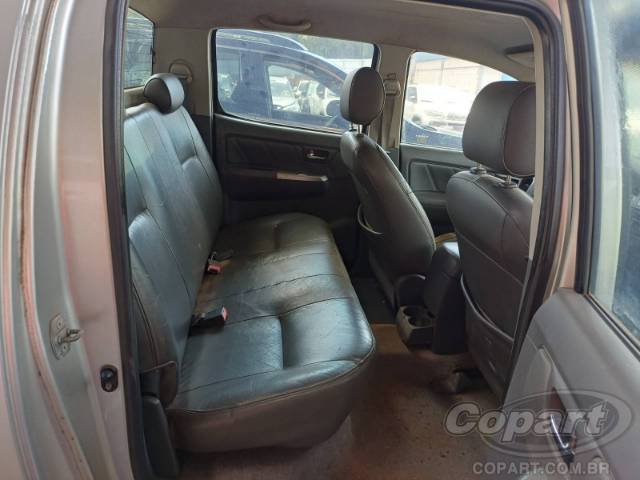2012 TOYOTA HILUX CD 