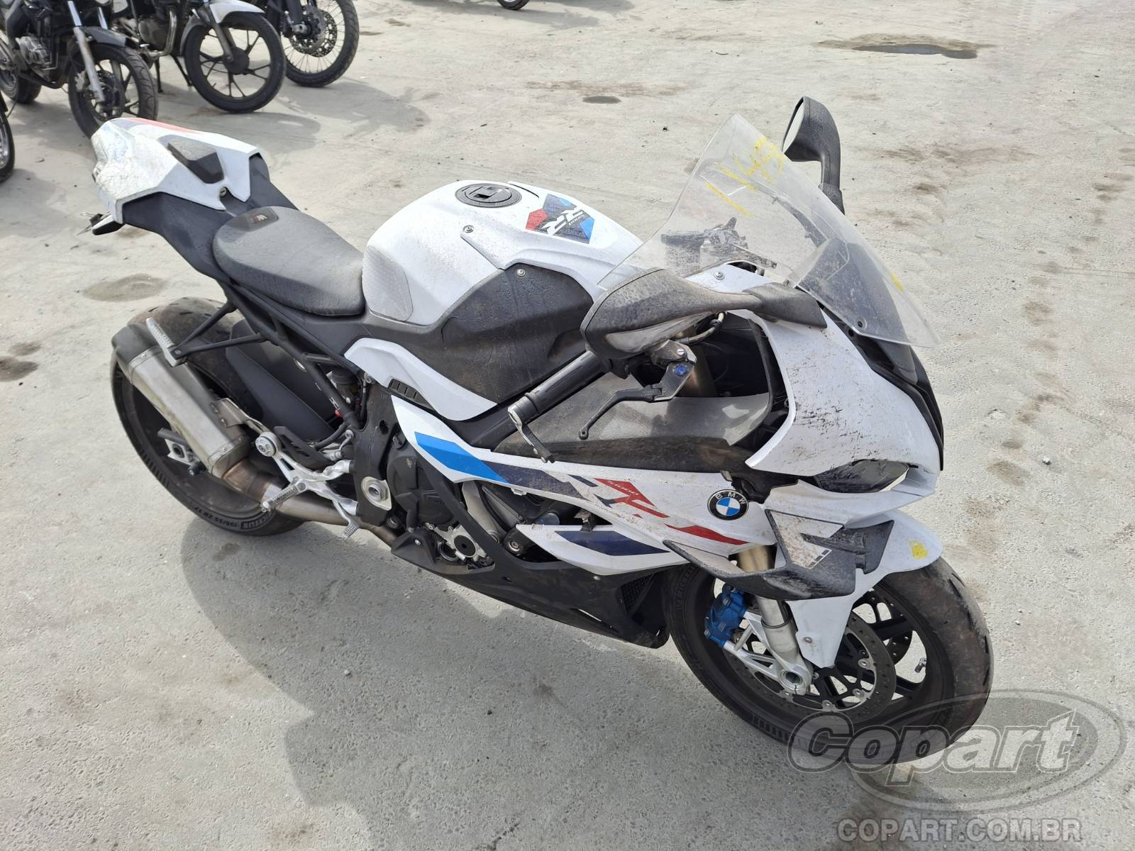 2024 BMW S 1000