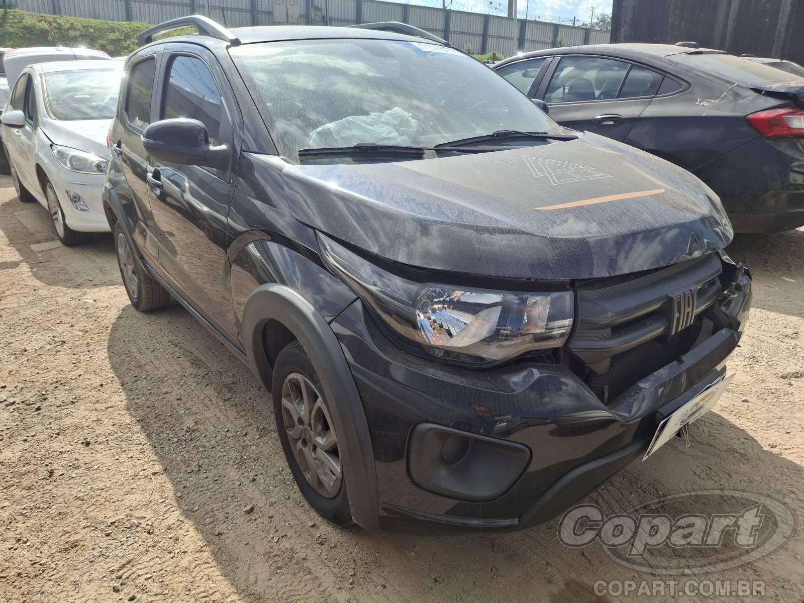 Veículo Fiat Mobi Fiat Mobi Trekking 1.0 Fire 2023 2023 em leilão