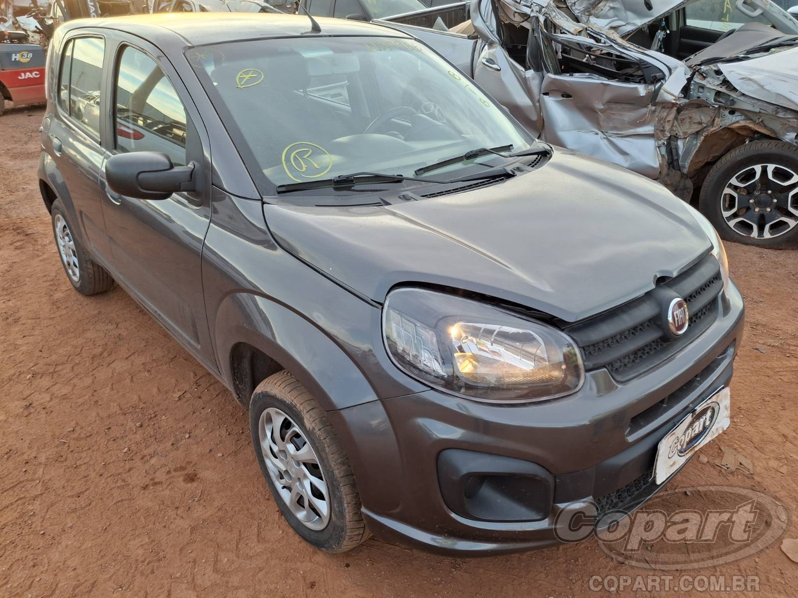 Fiat UNO 2021 em leilão — MT