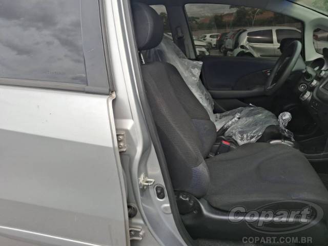 2012 HONDA FIT 