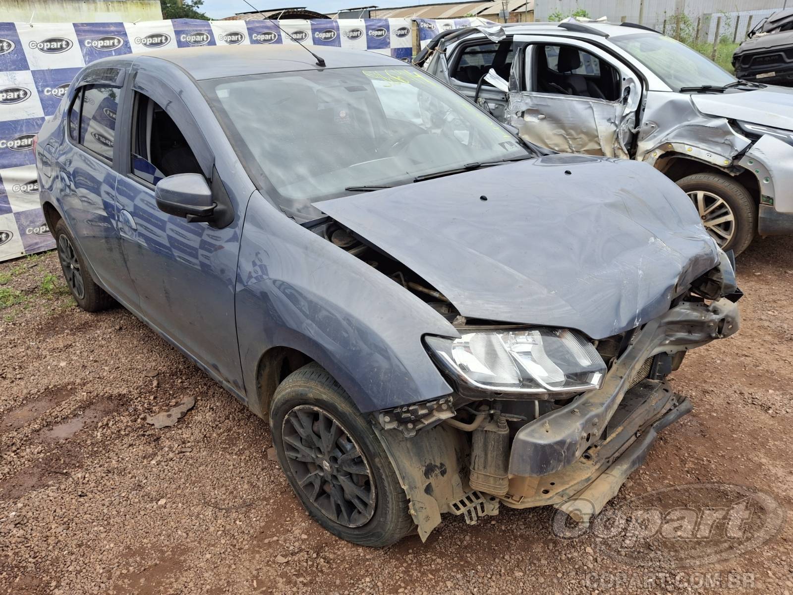 RENAULT LOGAN Expression 1.0 16V Hi-Power 2014