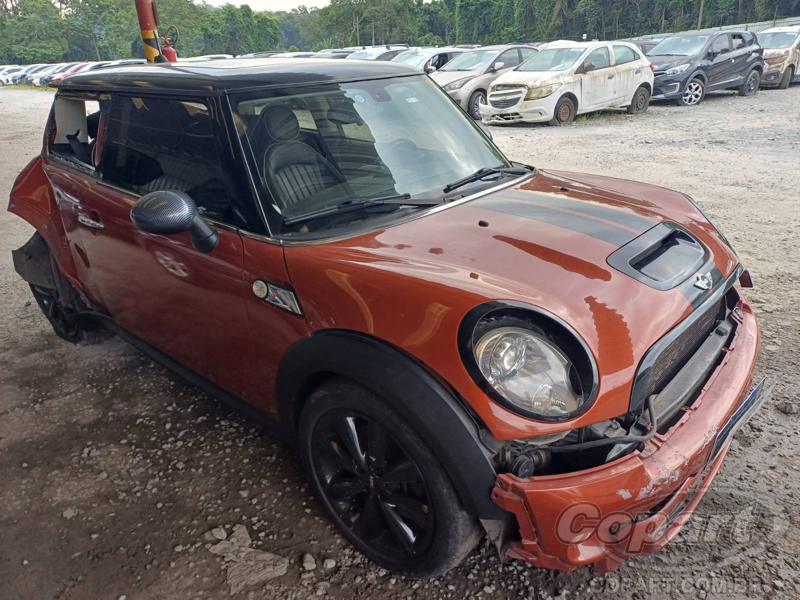 Veículo MINI Cooper MINI Cooper S 1.6 16V Turbo 2011 Médio Dano Traseiro 2011 em leilão