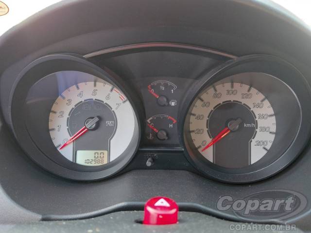 2009 FORD FIESTA SEDAN 
