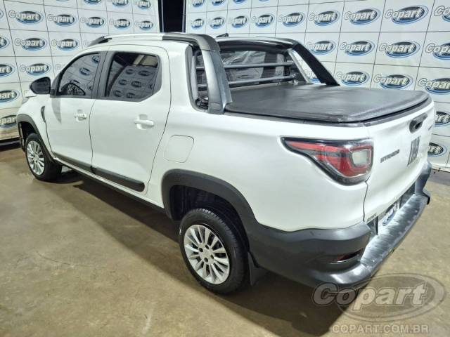 2023 FIAT STRADA CD 