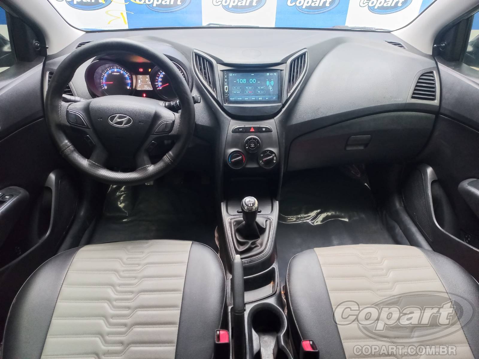 2015 HYUNDAI HB20 — foto 9 de 10
