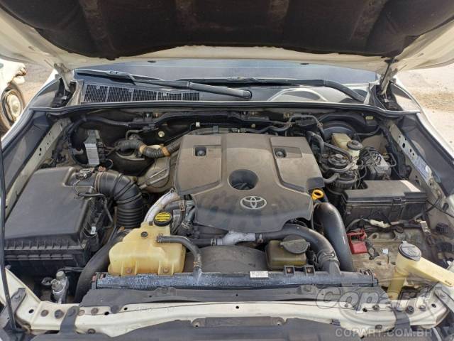 2016 TOYOTA HILUX CD 