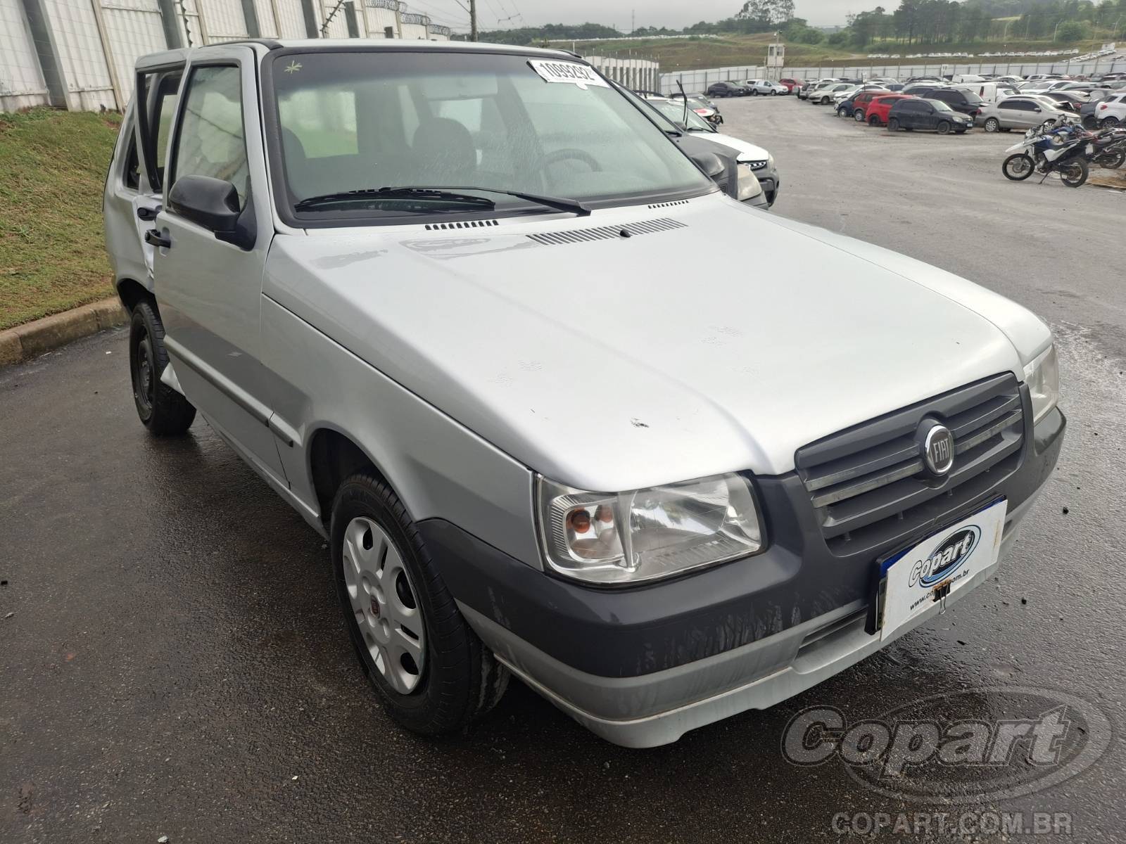 Veículo Fiat Uno Fiat Uno Mille Fire Economy 1.0 2011 2011 em leilão