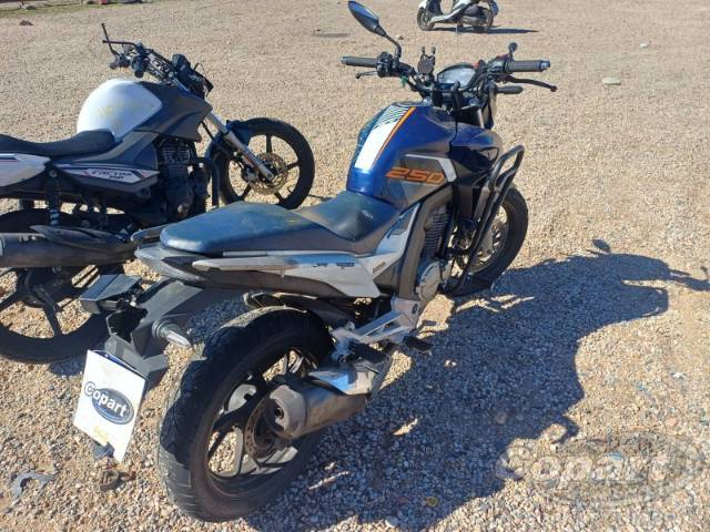 2020 HONDA CB 250 F 