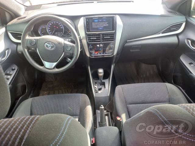 2022 TOYOTA YARIS 