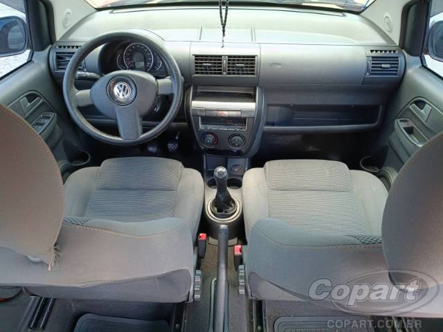 2010 VOLKSWAGEN FOX 