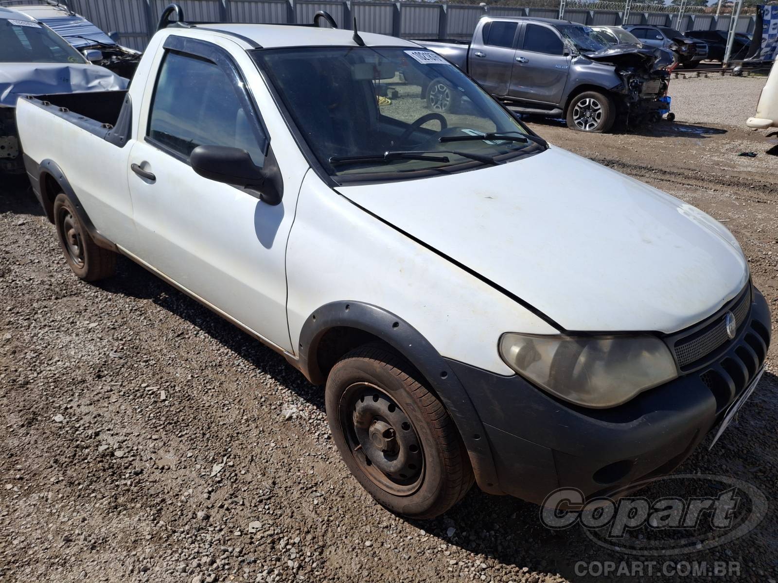 FIAT STRADA 2007 Queimado