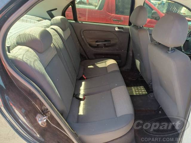 2009 VOLKSWAGEN VOYAGE 