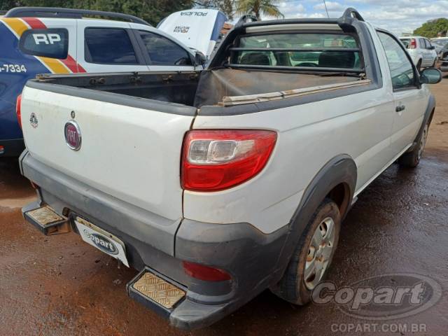 2015 FIAT STRADA 