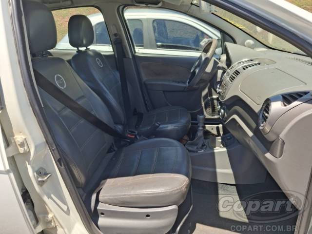 2016 FIAT GRAND SIENA 