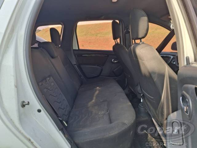 2016 RENAULT DUSTER 