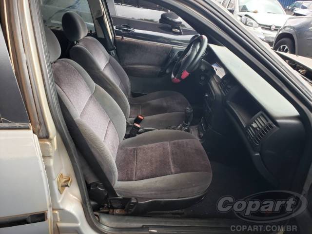 1999 CHEVROLET VECTRA 
