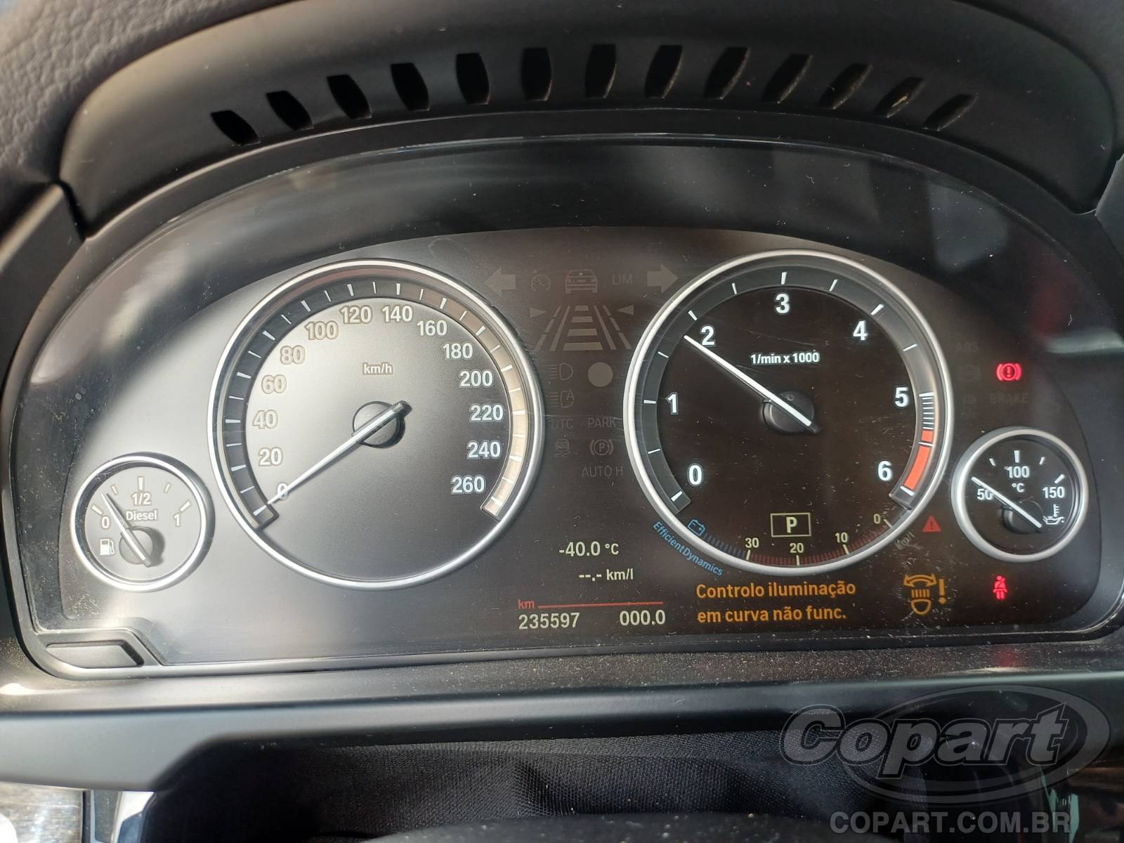 Foto 8 de 14: 2015 BMW X5
