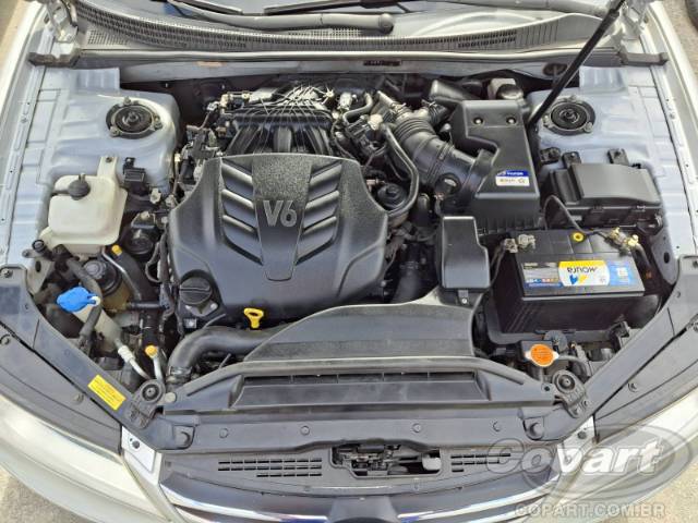 2011 HYUNDAI AZERA 
