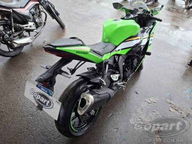 2025 KAWASAKI NINJA ZX-6R 