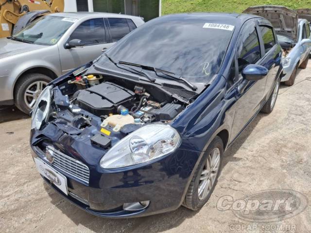 2011 FIAT PUNTO 