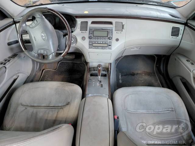 2011 HYUNDAI AZERA 