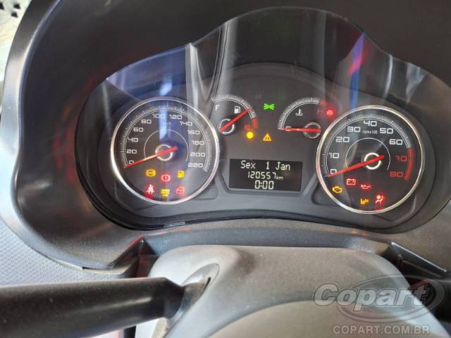 2016 FIAT GRAND SIENA 