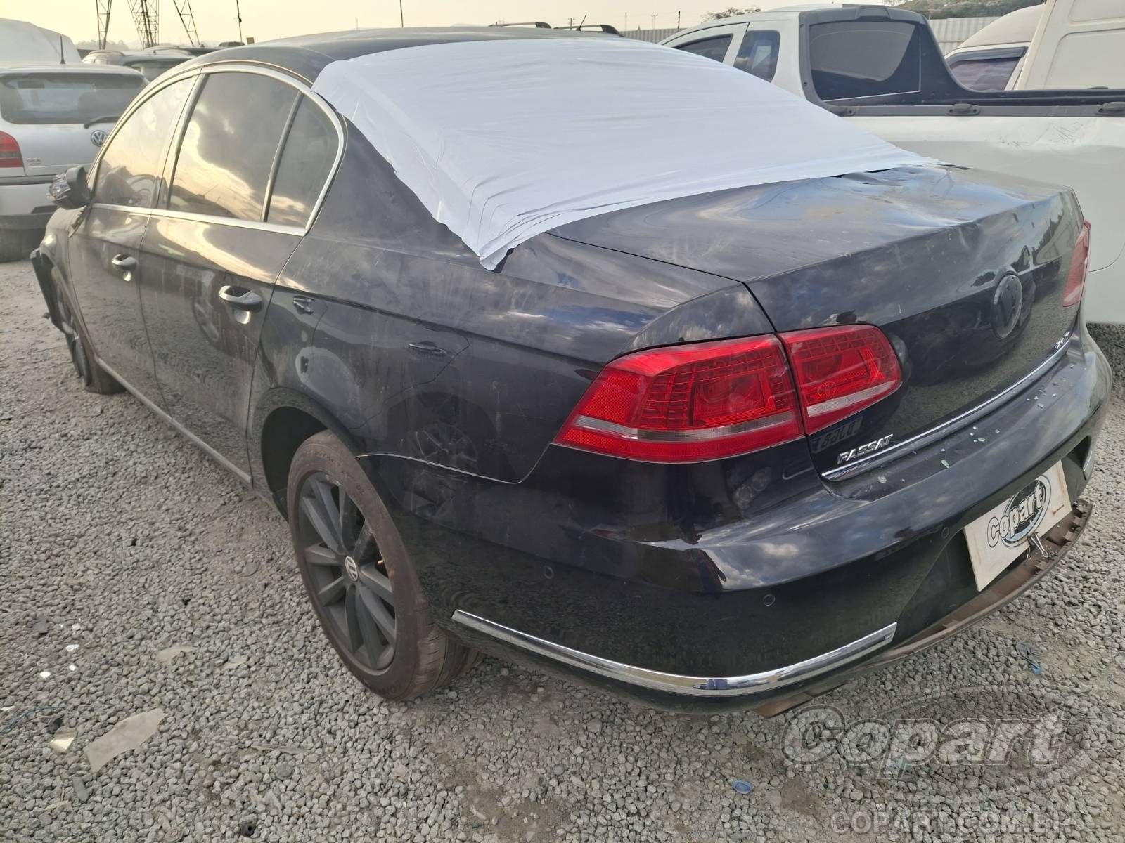 2014 VOLKSWAGEN PASSAT — foto 3 de 15