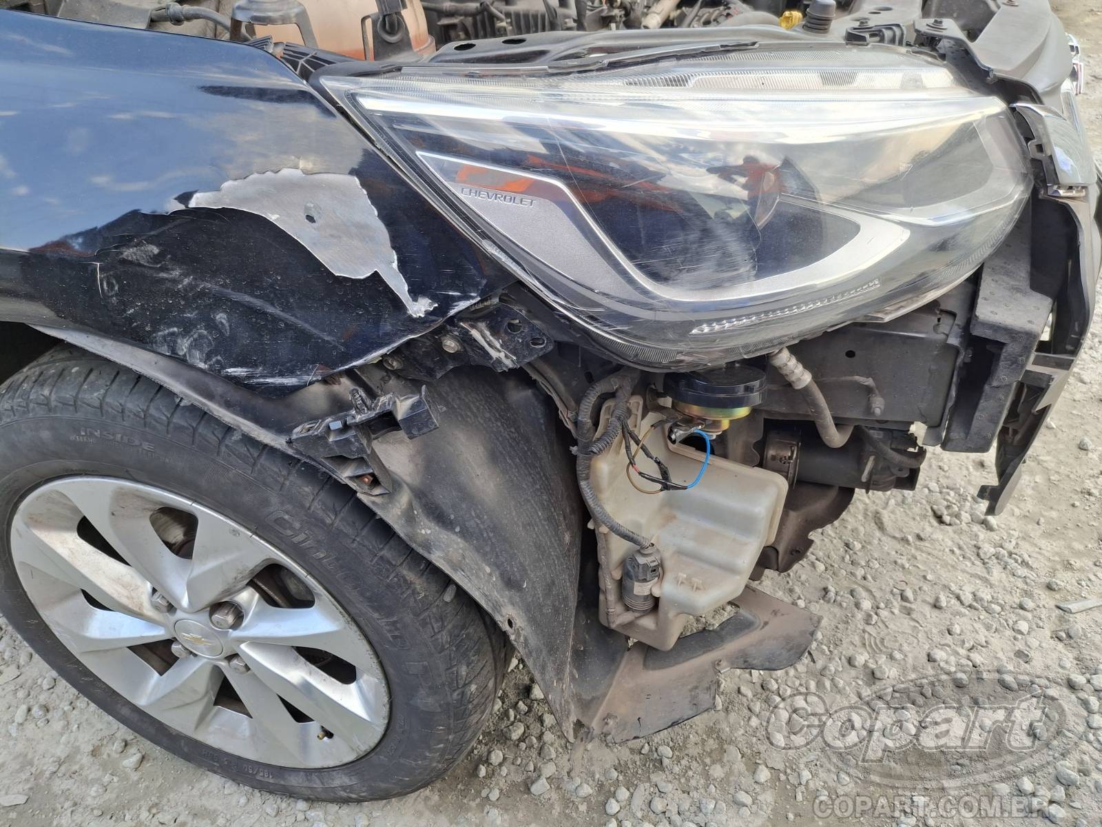 Foto 13 de 15: 2020 CHEVROLET ONIX PLUS
