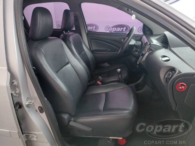 2015 TOYOTA ETIOS SEDA 