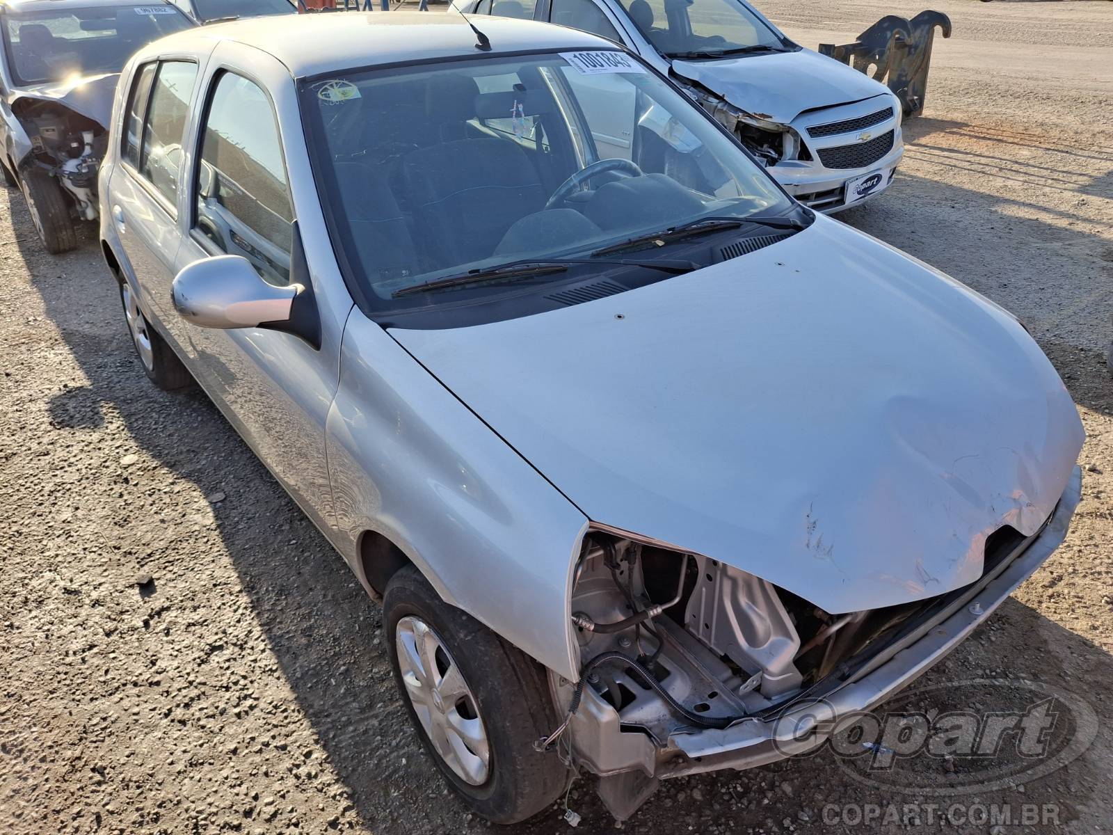 Veículo Renault Clio RENAULT CLIO Expression 1.0 16V Hi-Power 2015 2016 em leilão