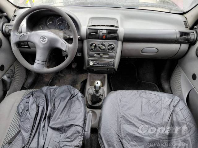 2010 CHEVROLET CLASSIC 