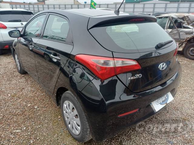 2015 HYUNDAI HB20 