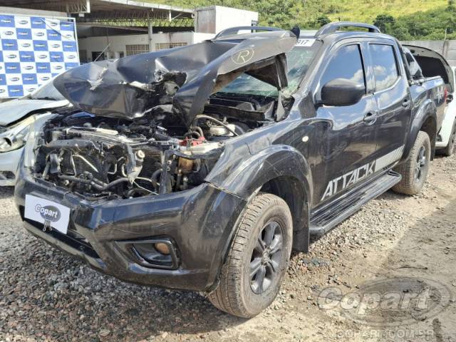 2020 NISSAN FRONTIER CD 