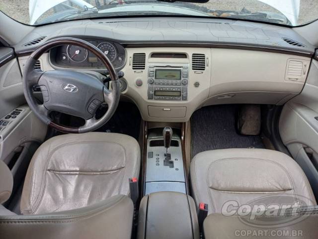 2010 HYUNDAI AZERA 