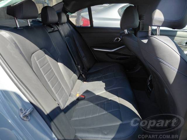 2026 BMW SERIE 3 