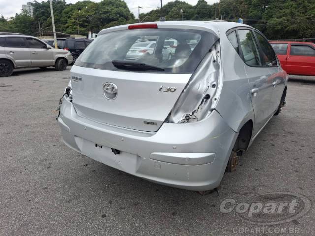 2012 HYUNDAI I30 