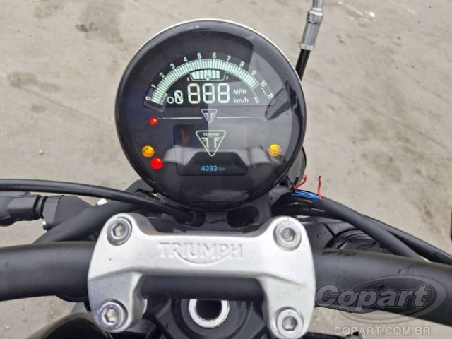 2025 TRIUMPH TRIDENT 