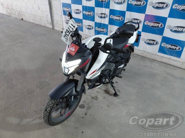 2026 BAJAJ DOMINAR 