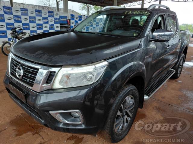 2021 NISSAN FRONTIER CD 