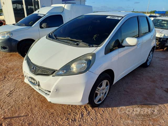 2014 HONDA FIT 