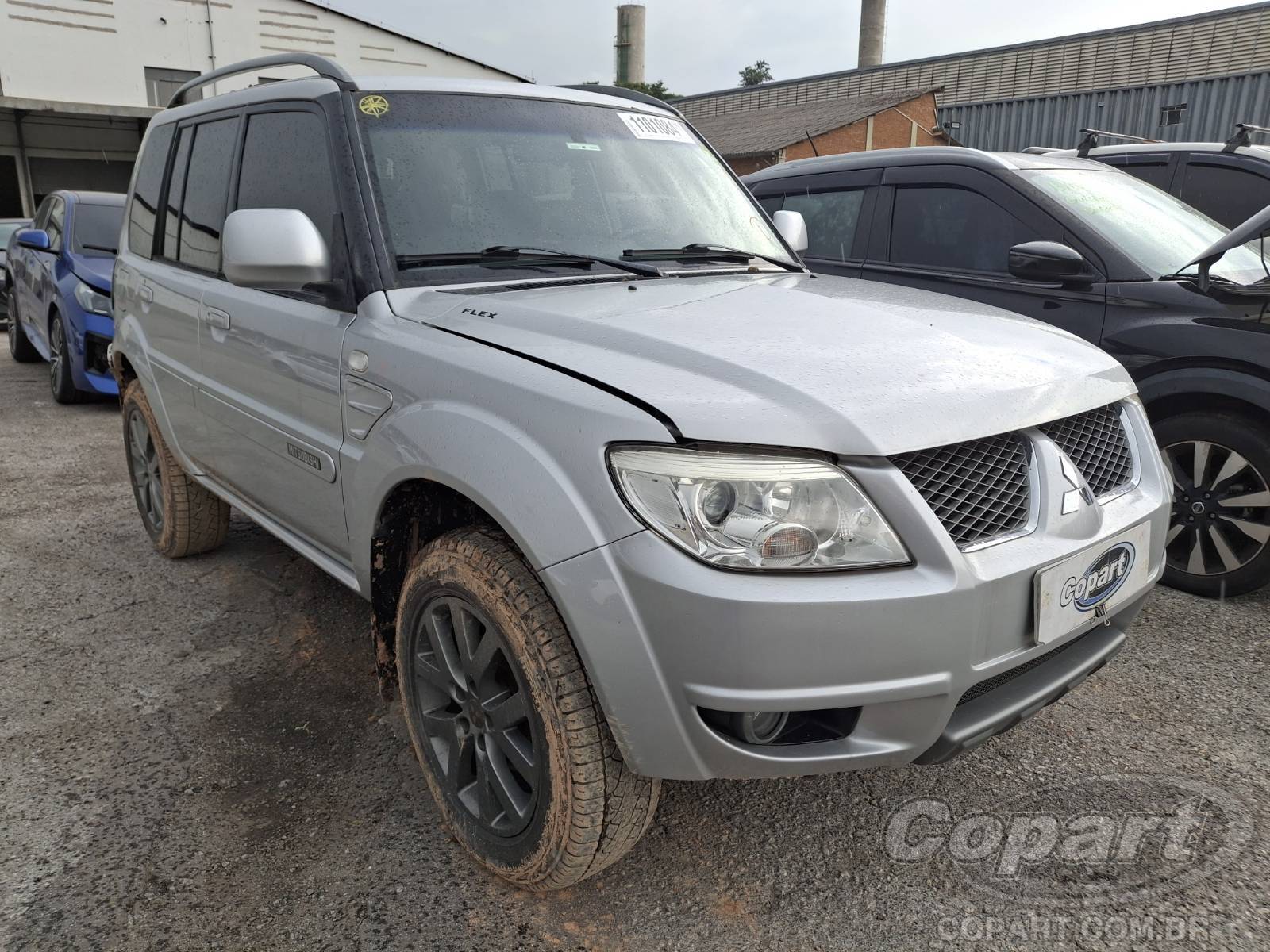 Veículo Mitsubishi Pajero Mitsubishi Pajero TR4 Flex 2.0 16V 2010 2010 em leilão
