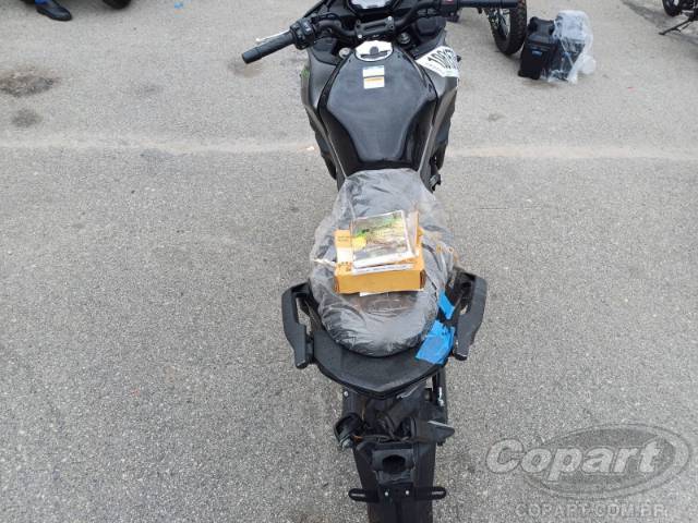 2025 KAWASAKI VERSYS 