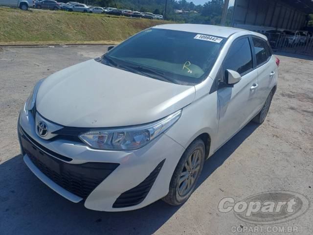 2021 TOYOTA YARIS 