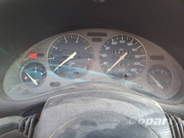 2003 CHEVROLET CORSA SEDAN 