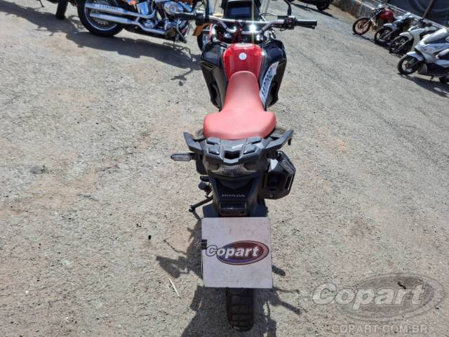 2026 HONDA XRE SAHARA 300 