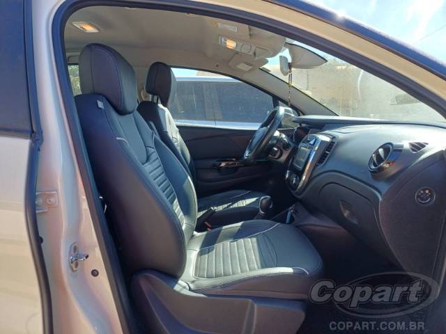 2018 RENAULT CAPTUR 