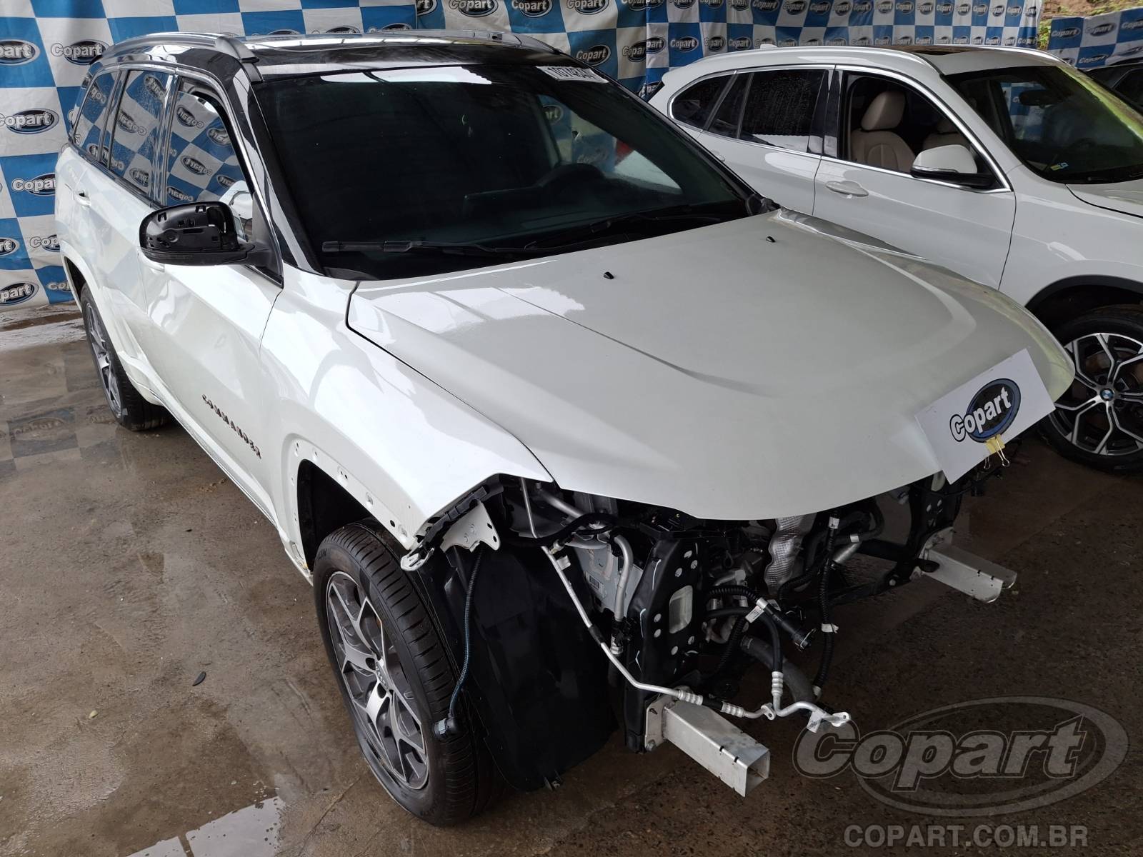 JEEP COMMANDER 2025 SUV Grandes